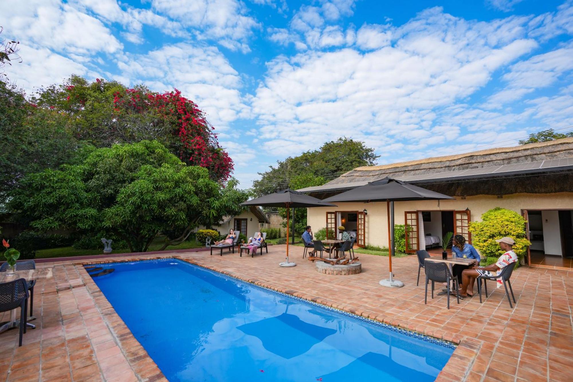 The Little Outlook Bed & Breakfast Victoria Falls Eksteriør bilde