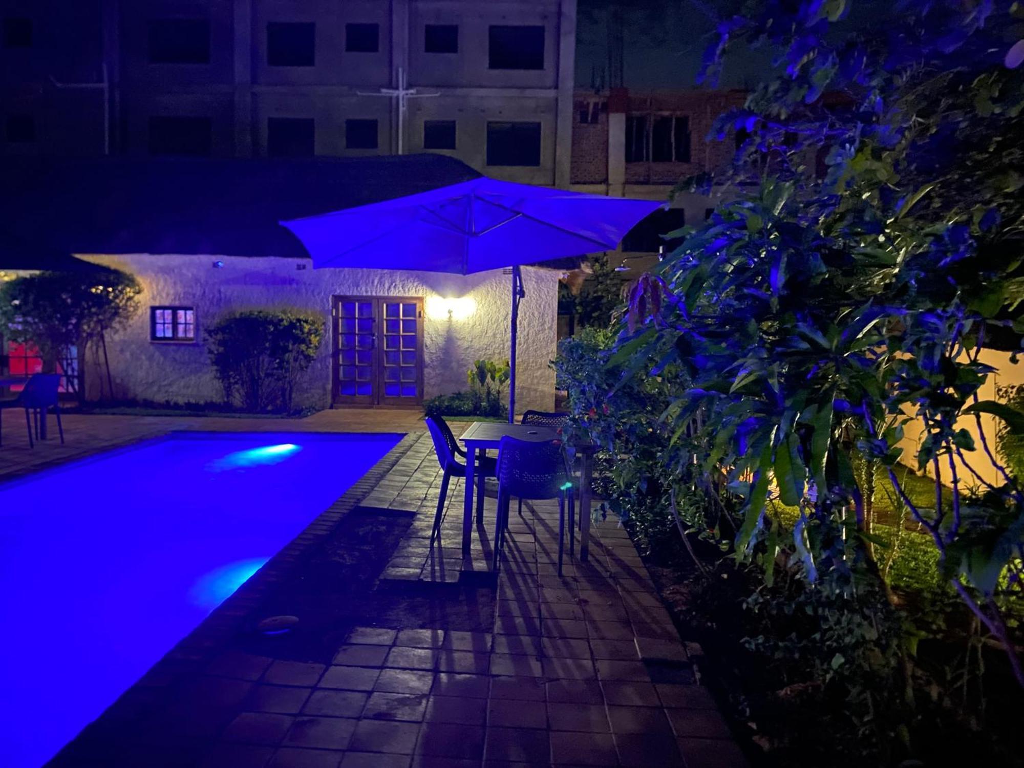 The Little Outlook Bed & Breakfast Victoria Falls Eksteriør bilde